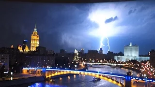 Гроза в Москве 13.07.2016 - Москва Сити исчезает на 7:50 - Lightning storm in Moscow