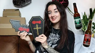 Unboxing all my packages (band merch, Ozzy Osbourne make-up & more)