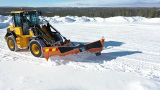 Snowcleaning in Saariselkä with FMG Articulated plough