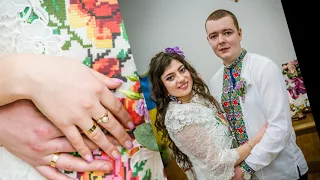 Ukrainian wedding - Іван та Марія - Більче весільне фотошоу