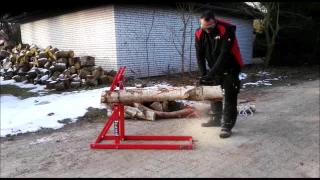 Brennholz schneiden ? Sägebock - Holzschneidebock - Sägehilfe Holz von Powerplustools