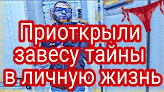 Самвел Адамян Пупс закатил сцену ревности.Голубки повздорили.