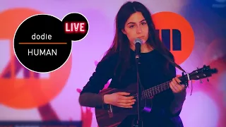 Dodie - Human live (MUZO.FM)