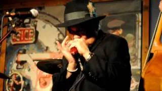 JT Coldfire Band @ Hi Jazz (2011) Hoochie Coochie Man