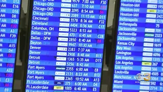 PHL Airport cancellations, delays impacting holiday travel