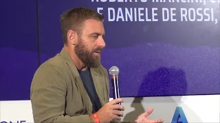 De Rossi, l'aneddoto: «Volevo Nainggolan alla Roma, ma i dati dicevano che un altro era più forte»