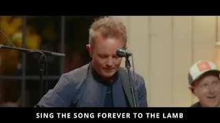 Holy Forever - Chris Tomlin  (with lyrics)