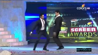 Sidharth Malhotra and Varun Dhawan dancing on Chikni Chameli !!!