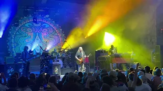 Govt Mule - Jesus Just Left Chicago