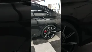 22” Lexani CSS-15 staggered on BMW 740i