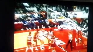 Michael Jordan dunk on 76ers 1987 NASTY