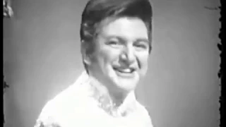 Liberace in London Special * Part 7 (1968)