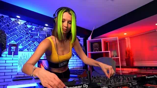 Miss Monique   MiMo Weekly Podcast 035 4K Melodic Techno  Progressive House DJ Mix