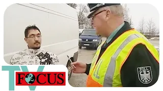 Razzi gegen Schwarzarbeit - Im Einsatz mit dem Zoll! | Focus TV Reportage