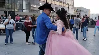 así se baila en chihuahua capital (1)