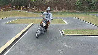 primeira aula na moto pista.  aluno Fabiano.