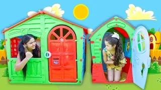 Sarah brinca de vizinhas com casas de brinquedos ⭐️ Kid play with funny Playhouses toys