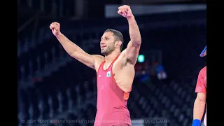 Myles Amine wins gold at the European Championships! 🥇