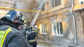 Видео: как проходят нелегкие будни пожарных в Самарской области