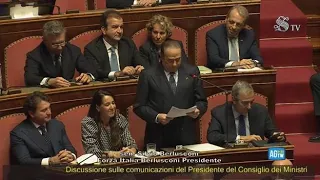 Berlusconi torna a parlare in Senato dopo 9 anni: «Sono felice anche perché è nato il mio...