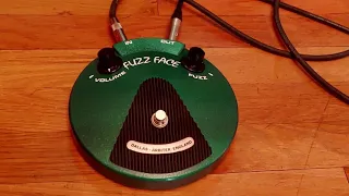 Mean Greenie BC108 Dallas Arbiter Fuzz Face Clone