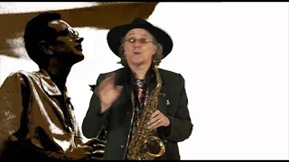 Saxophone lesson- How to play 'Take 5' on the alto sax in superquick time.