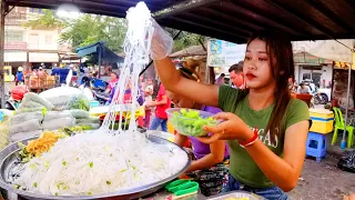 Cambodia Best Street Food - Beef Noodle Soup, Fried Noodles, Yellow Pancake, Spring Roll, & More