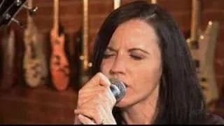 Dolores O'Riordan - Zombie @ True Music on HDNet