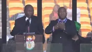 Un faux interprète en langage des signes Cérémonie Mandela