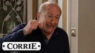 Geoff's Treatment of Yasmeen Worsens | Coronation Street