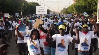 Thousands protest in Senegal to demand "transparent elections"