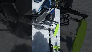 Ski doo pulls New 9R Polaris!