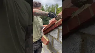 Laying a corbel one gable end 🧱 #bricklaying #brickwork #🙏featurework