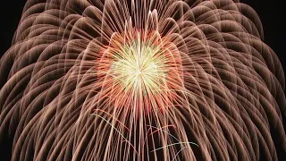 Fuochi d'artificio più grandi al mondo/Biggest fireworks in the word/i fuochi più belli del mondo