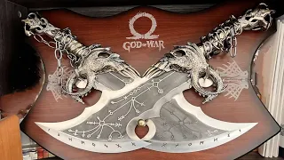 God of War Metal Blades of Chaos Prop Unboxing