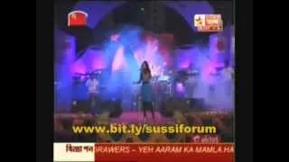 Shreya Ghoshal singing "Tujh mein rab dikhta hai" at US tour