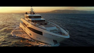 Majesty 100 - Sovereign Super Yachts