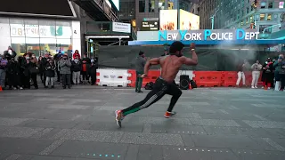 NYC Times Square   Brake Dancers 2022 January 2