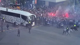 ASI HA SIDO LA LLEGADA DEL AUTOBUS DEL REAL MADRID - PREVIA REAL MADRID - MANCHESTER CITY