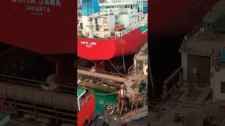 Working on ship in Dock yard of Indonesia #shortvideo #viral #ship #sealife #dockyard #youtubeshorts