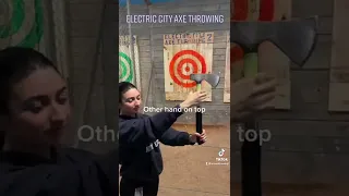 How to throw an axe!
