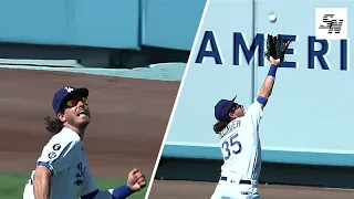 Cody Bellinger TOUGH LEAPING CATCH with EDGE OF WEB (Dodgers/Rockies | 8/29/21) HD