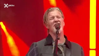 Queens of the Stone Age – No One Knows  LIVE 2023