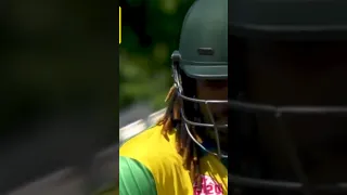 ||wow shadab Khan vs Chris Gayle ||