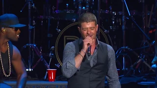 Robin Thicke Performs 'Get Her Back' Live