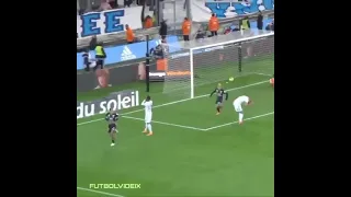 Memphis Depay goal vs Marseille