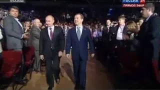 Medvedev proposes Putin for President