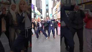 Which background dancer is your fave? 🧐 #dance #nyc #timessquare