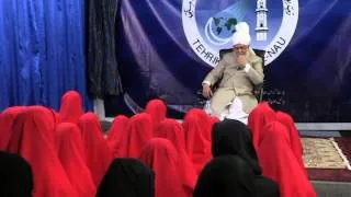 Huzoor's Mulaqaat with Lajna & Nasirat -  Nagoya (Urdu)