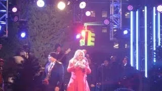 Kelly Clarkson - Run Run Rudolph - Live Rockefeller Center 2013